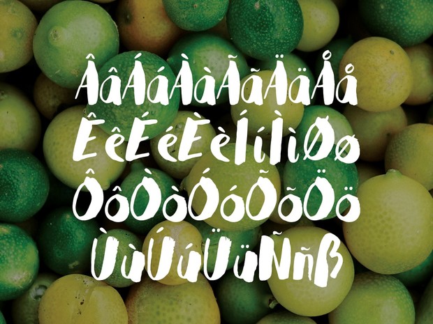 Tindra font