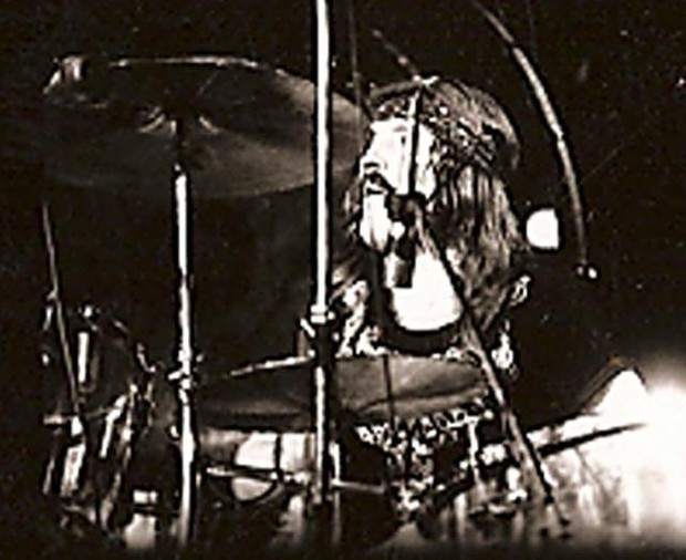 John Bonham 'Fool In The Rain' Shuffle play along Video +PDF