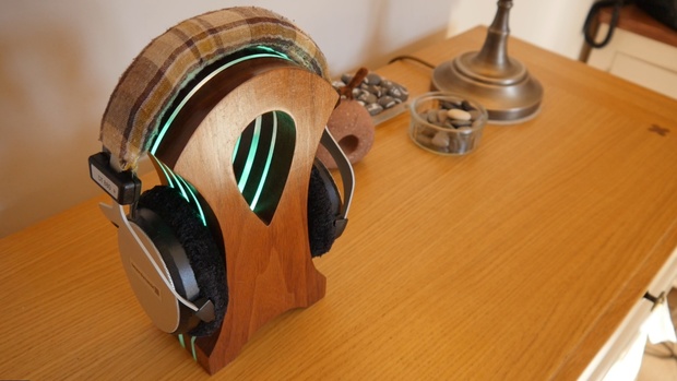 SVG Source Files for the Spectrum Dock Headphone Stand by DIY Perks