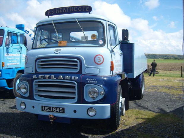 Leyland Model 38 Models 225 227 Turbo Tractors and 98mm Layland Diesel Engines.