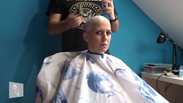 10 Yoli: Long curly hair, undercut pixie, buzzed, clippershave, razor shaved & massage
