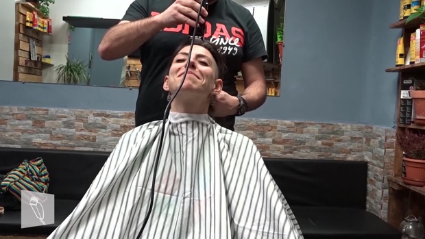 11 Tania: Long with undercut, undercut #0, buzzed & headshave