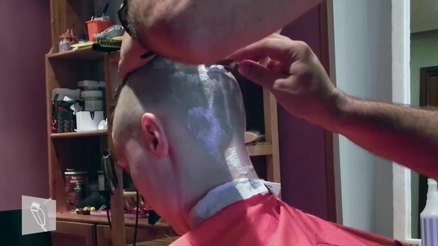 12 Joanna: Long hair, undercut shaved, mohawk, short mohawk & headshave