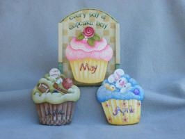 e409 Everyday Cupcakes - April/May/June
