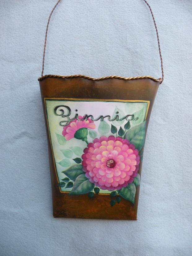 e449 Zinnia Pocket