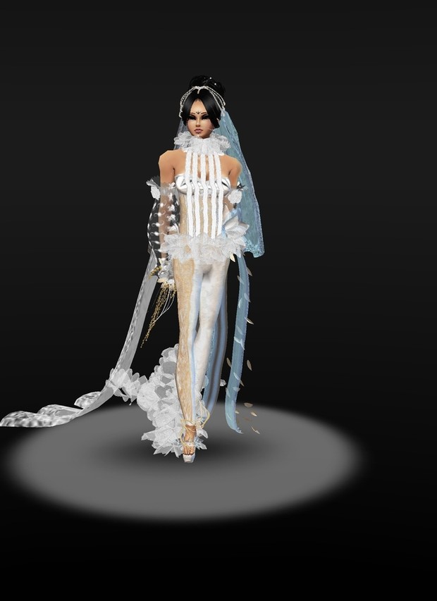 Extravagant Wedding outfit