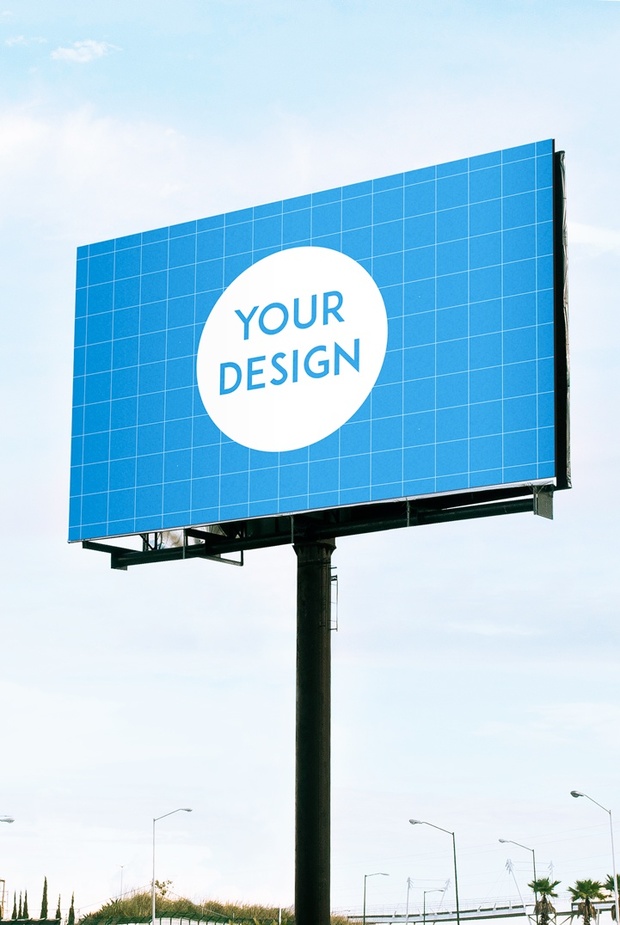 Mockup Advertising Outdoor