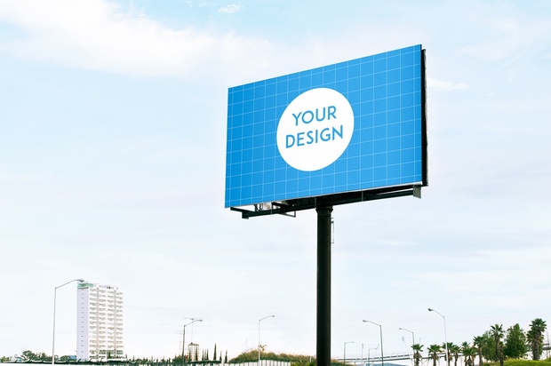 Mockup Advertising Outdoor
