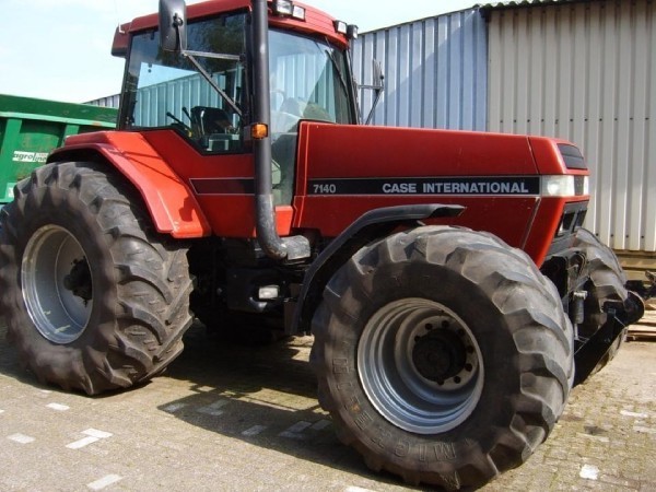 Fiat tractor dealer