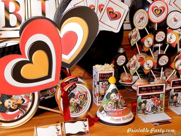 queenofhearts-baby-shower-supplies