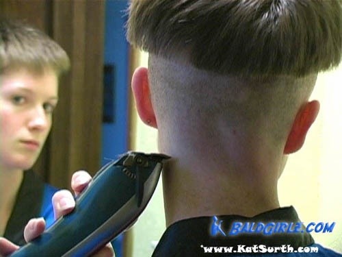 Ms Richie S Funky Punky Haircut And Chili Bowl Haircut Haircuttingfun Com