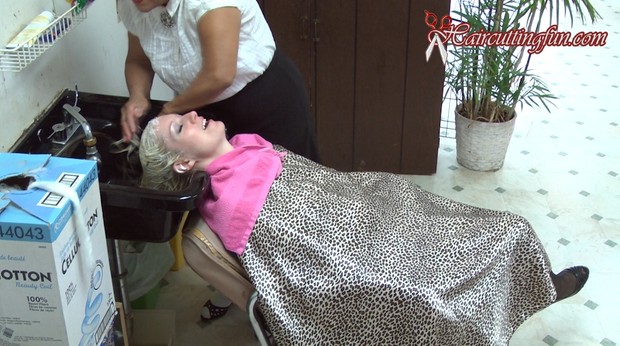 Kat's Tip Top and Other Metal Curlers Roller Set and Comb Out - VOD Digital Video on Demand
