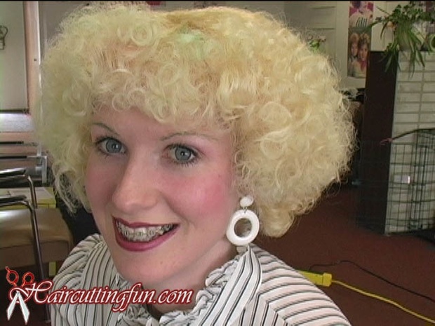Kat's Bleach and Variocurler Set at Beauty Salon - VOD Digital Video on Demand