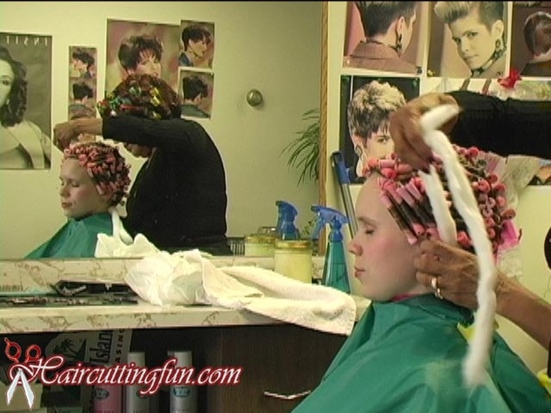 Anneli's Real Afro Perm and Brush Out - Video VOD Digital Download