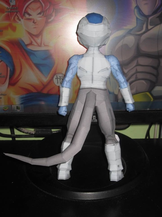 Papercraft frost