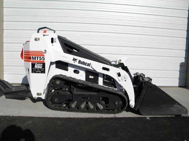Bobcat MT52, MT55 Mini Track Loader Service Repair Manual (S/N 528711001 & Above....)