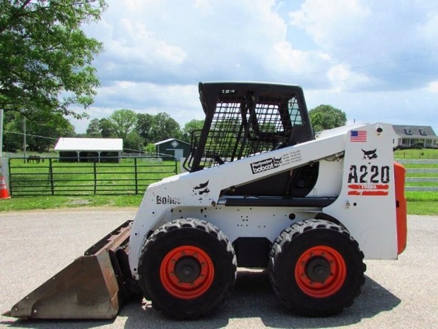 Bobcat A220 Turbo, A220 Turbo High Flow Skid Steer Loader Service Repair Manual (S/N 519611001 ... )