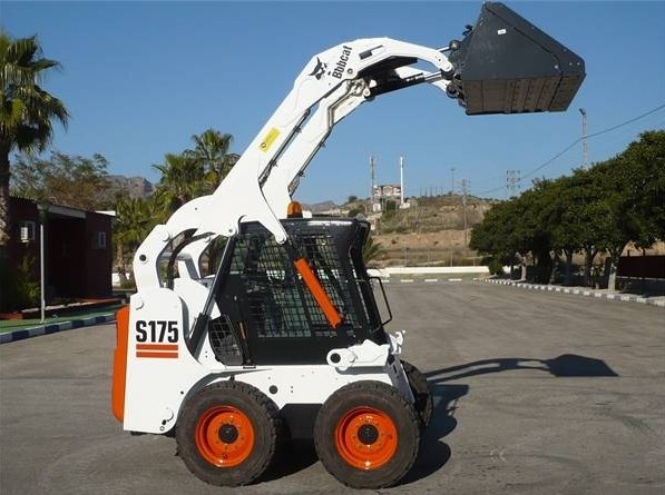 Bobcat S175 Skid - Steer Loader Service Repair Workshop Manual DOWNLOAD (S/N A3L520001 & Above)