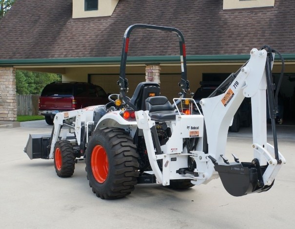 Bobcat 6TB, 7TB, 8TB Tractor Backhoe Service Repair Manual (S/N A91400101 & Above...)