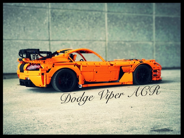 Dodge Viper ACR