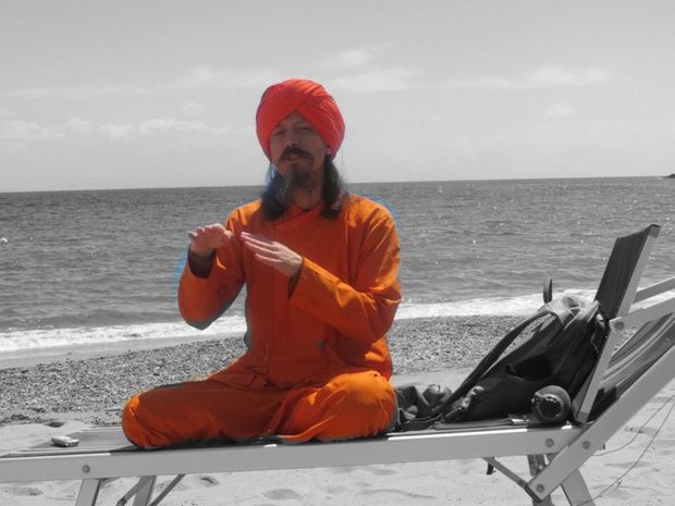 Bhakti Yoga (English)