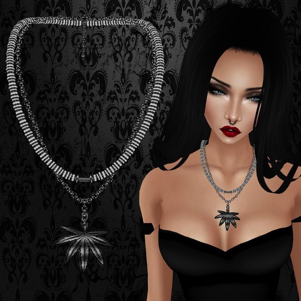 Female Silver Weed Necklace - W/Resell Rights