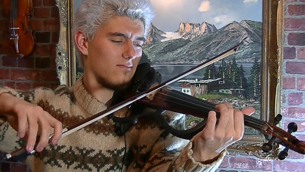 Jingle Bells on Electric Violin by Stepan Grytsay.