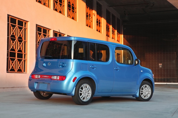 2013 Nissan Cube Original OEM Workshop Service and Repair Manual (PDF).
