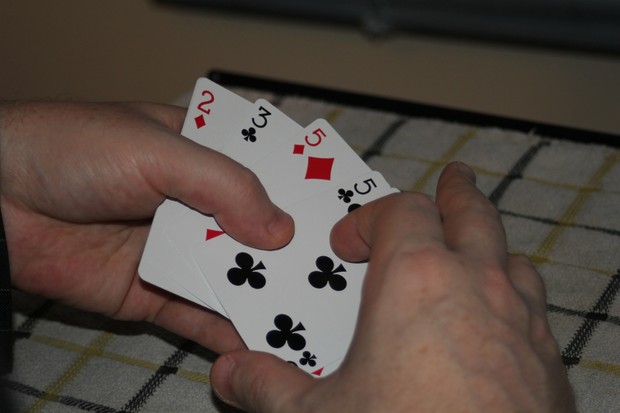 Royle's Commercial Close-Up Magic Card Trick Routine