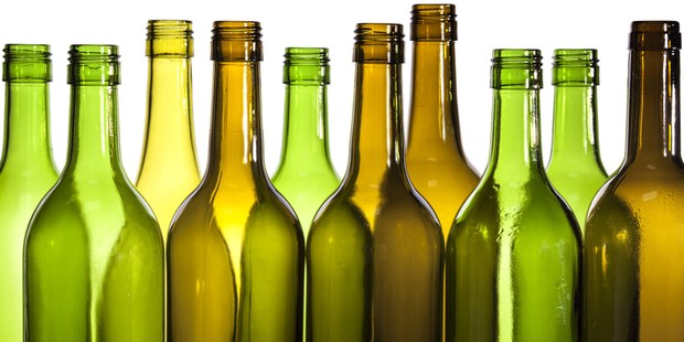 SOBRIETY TEST - Entertaining & Unexpected Wine Bottle Production.