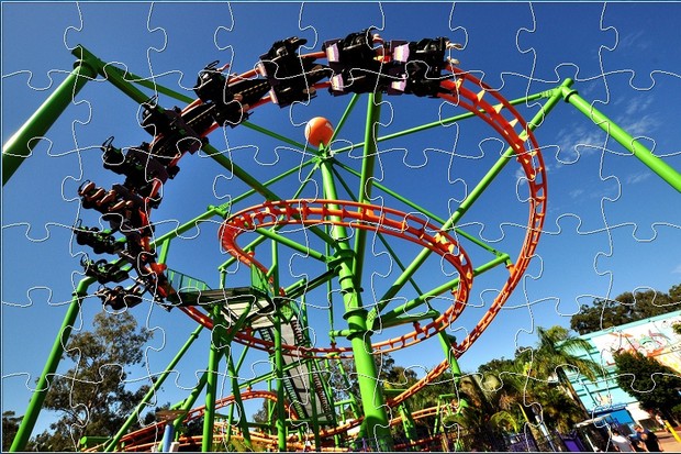 DREAMWORLD - E JIGSAW PUZZLE (Level Easy)